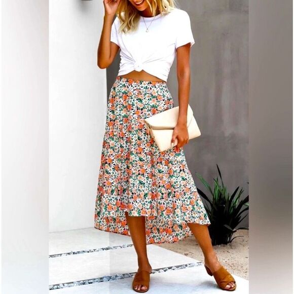 Pretty Garden Size L Floral Tiered Peasant Ruffle Skirt Ditzy Microfiber - Picture 1 of 8